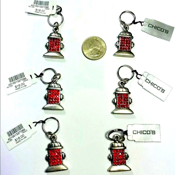 NWT. Chico’s. Hydrant Charm Key Ring Dog Rover Charm. - Picture 4 of 6